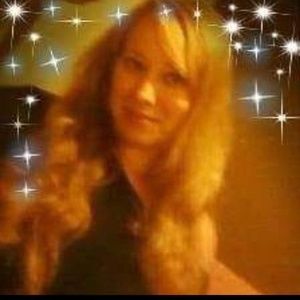 Meet your Posher, Cora